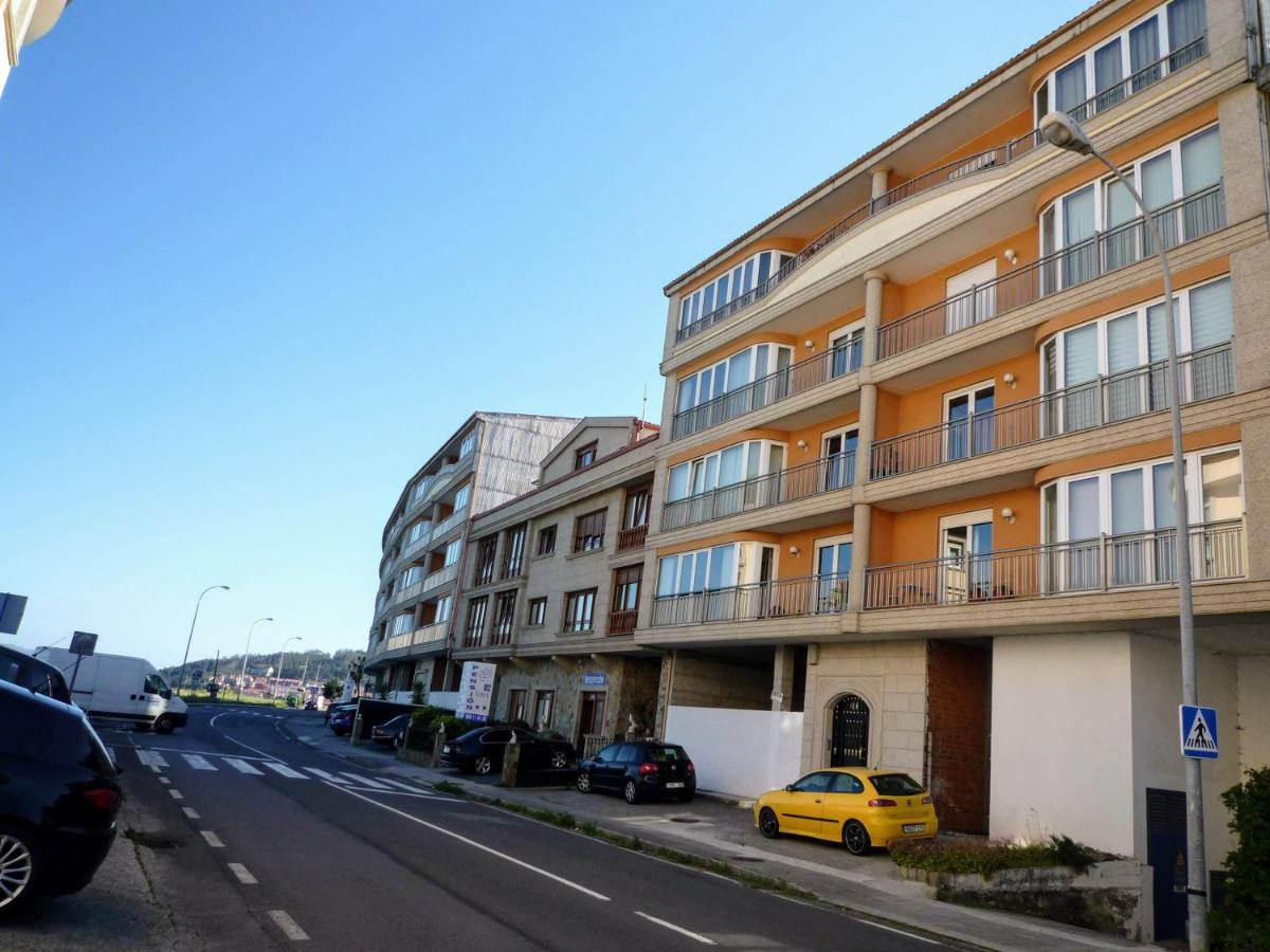 Apartamento En Cee Con Vistas Al Mar Екстериор снимка